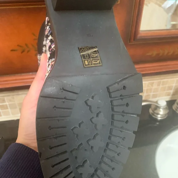 Tory Burch miller boots - Picture 7 of 9